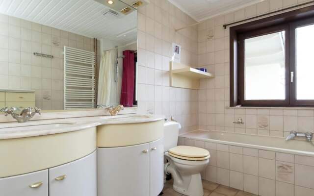 Holiday Home in Rendeux-beffe With Sauna