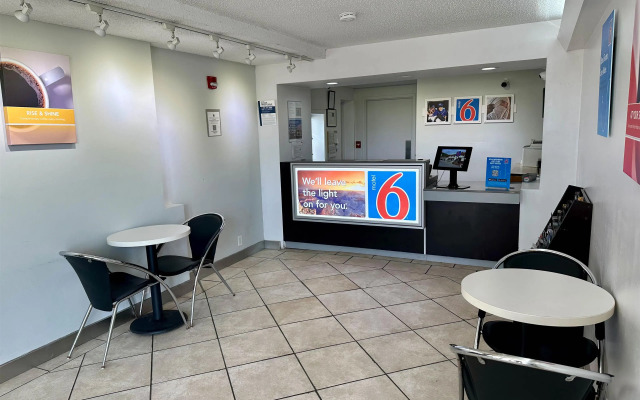 Motel 6 West Monroe, LA