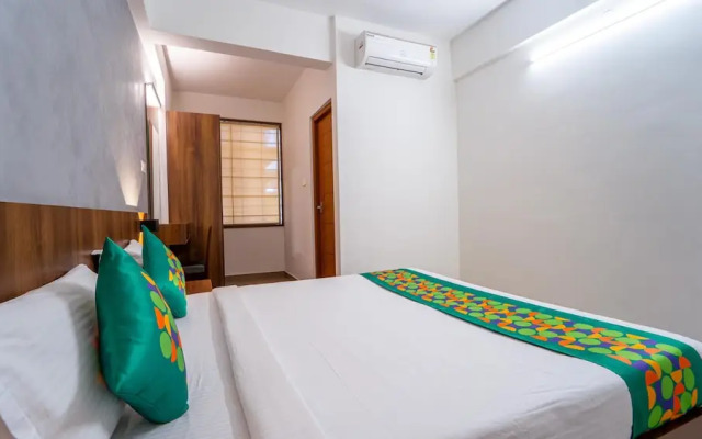 Treebo Petals Suites