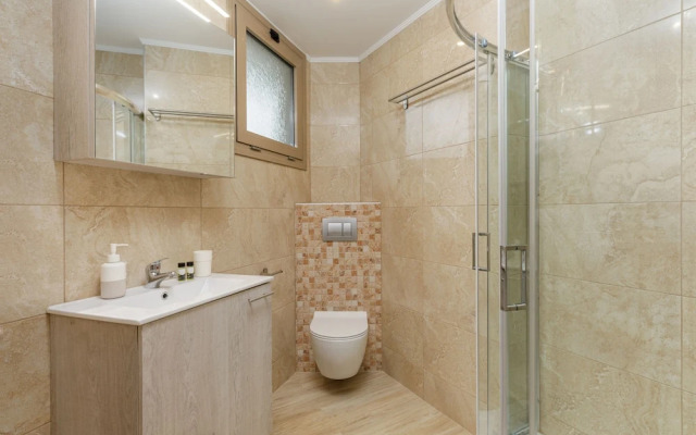 Aria Garden Suites