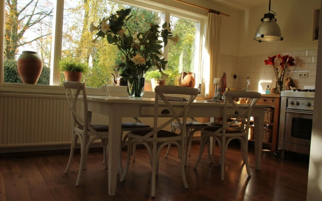 Atmospheric, Well-Kept Country House Located Near Bergen Aan Zee