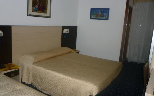 Hotel Tilly