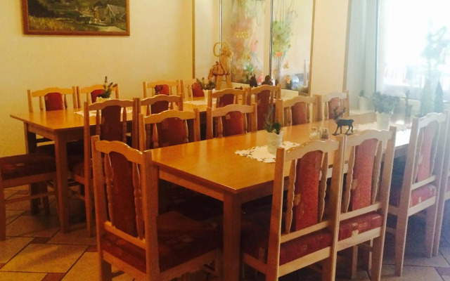 Studio Erika- Spiežovec