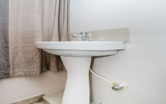 OYO 13021 Park Palace