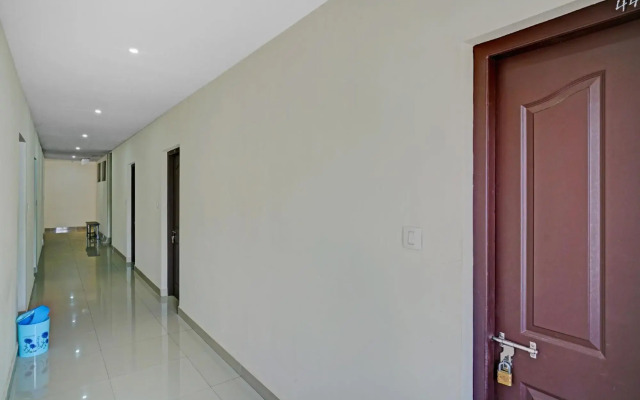 OYO Nas Tourist Home