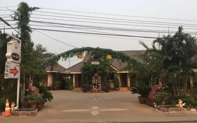 Bb House & Resort