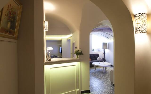 Louis Appartements Luxury Suites Galata