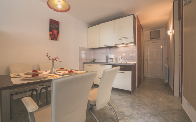 Beach Apartments Lavica