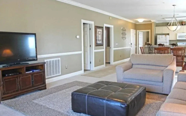 Magnolia Pointe Three-bedroom Apartment 301-4882