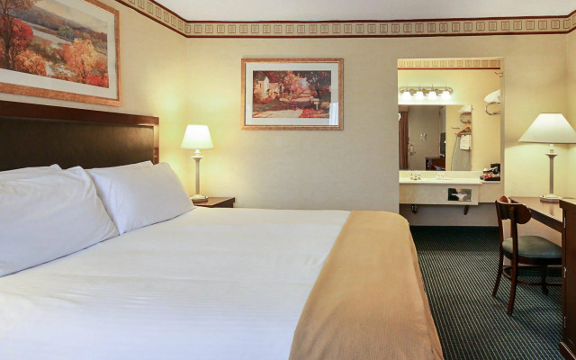 New Hope Inn & Suites