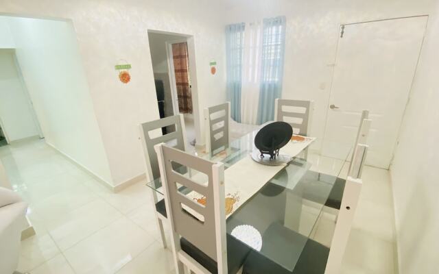 "monumental Area, Lovely Comfortable Apartment Specially for You"