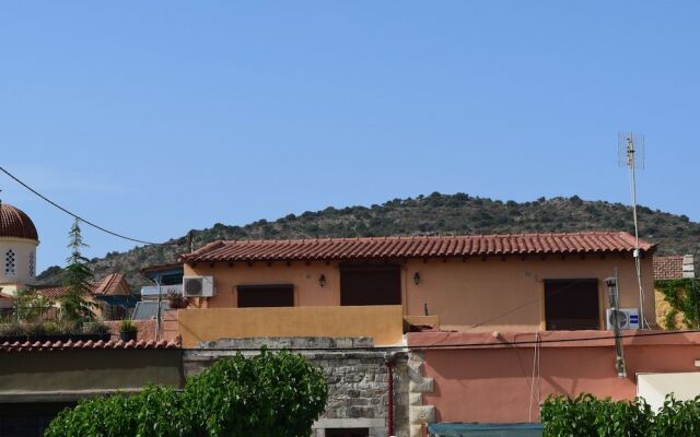 Venetian Cistern Villa