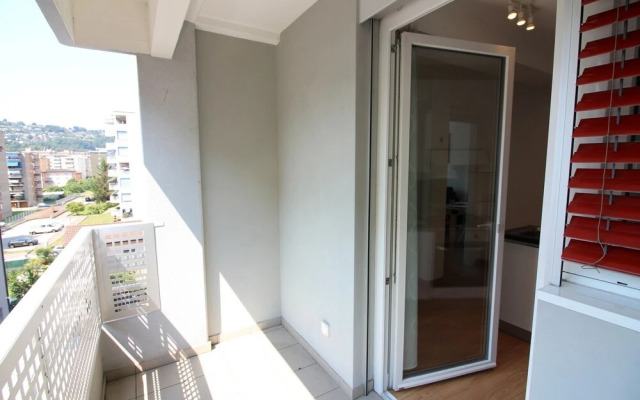 Santi Apartment Few Min From Lake