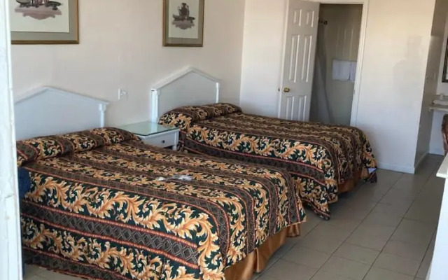 Surfside Motel
