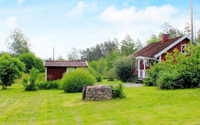 2 Person Holiday Home in Hjärtum