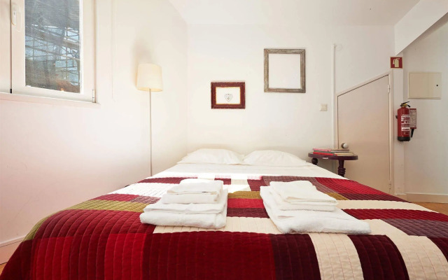 Portugal Ways Santos Design Apartments