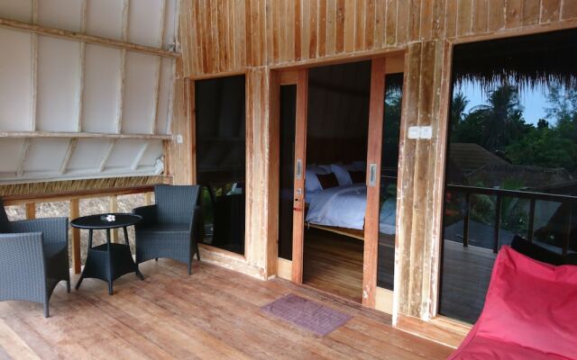 Gili Lumbung Bungalow