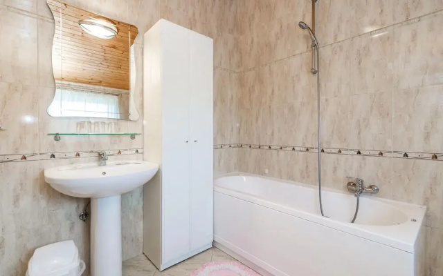 Beautiful Home in Brsec With Wifi and 3 Bedrooms