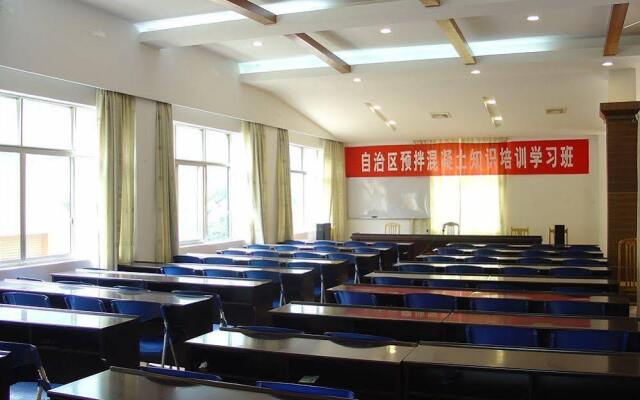 Hotspring Ban Shan Hotel