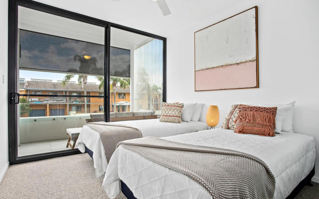 No 5 Rockpool 69 Ave Sawtell