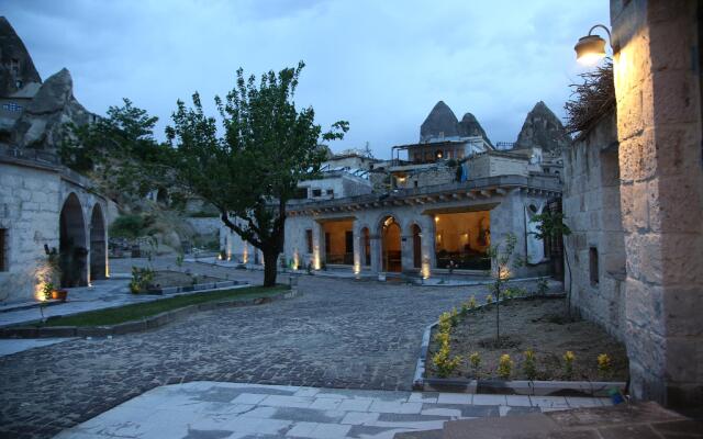 Lunar Cappadocia Hotel