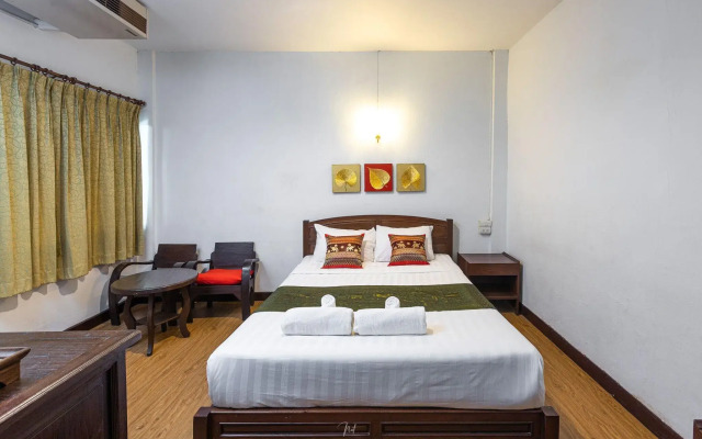 Miami Hotel (SHA Extra Plus)