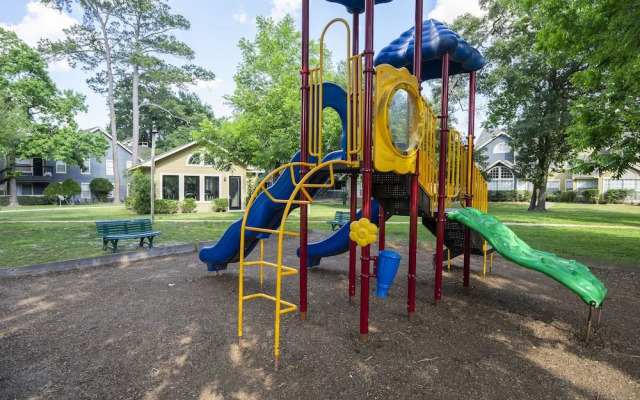 OYO Apartments at Champions Green