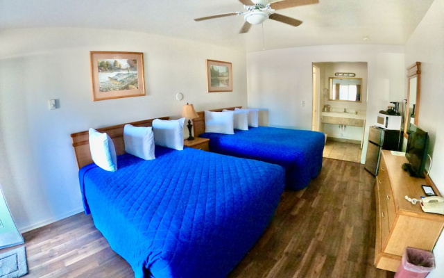 Wild Rivers Motor Lodge