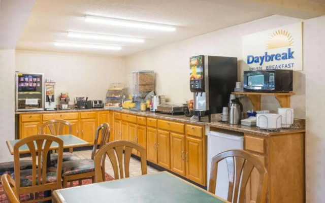 Days Inn By Wyndham Paintsville