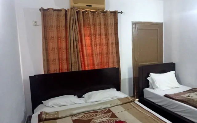 New White Rose Guest House