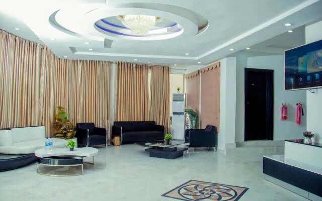 GPinnacle Suites