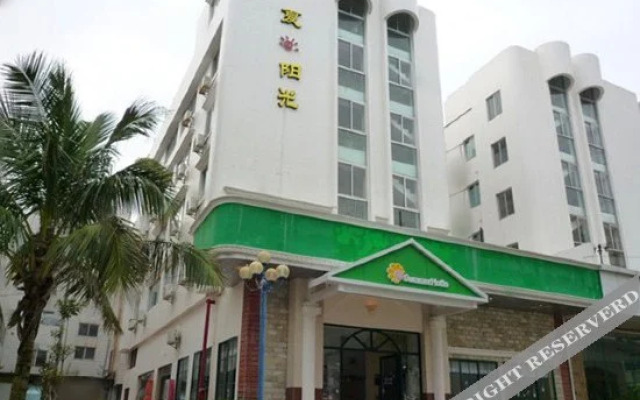 Summer Hotel (Shangchuanfei Beach)