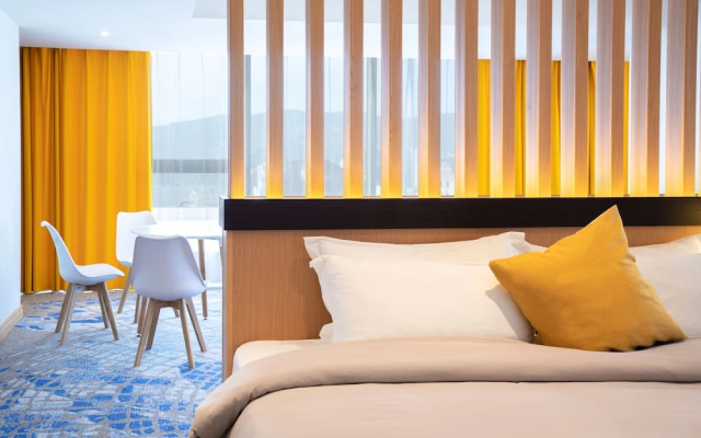 Millennium Plaza Hotel