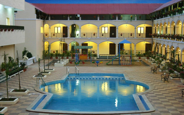 Hotel Kumararraja Palace