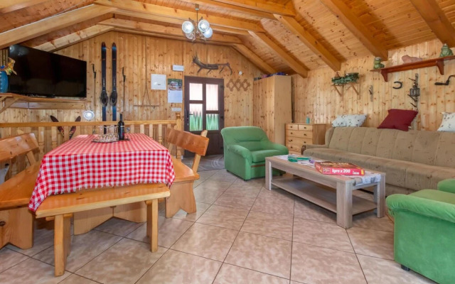 Awesome Home in Breze With Wifi and 2 Bedrooms