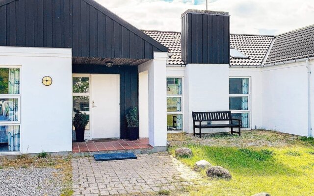 10 Person Holiday Home in Ebeltoft