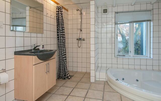 Peaceful Holiday Home in Glesborg Near Sea