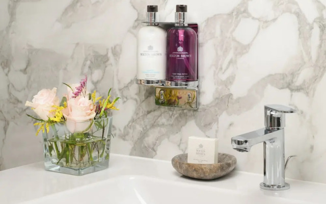 Hotel The Rose by Goeres