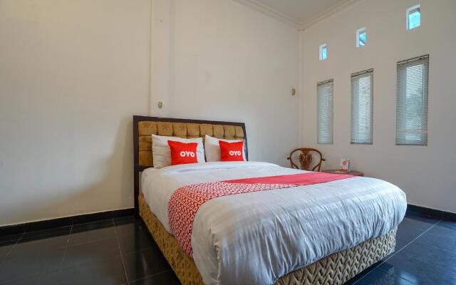 OYO 2036 Afifah Homestay Syariah