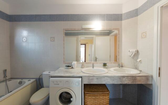 Odysseas Villa by LeaderStay