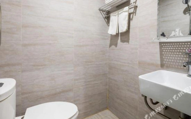 100 Inn Liangpin Hotel (Nanjing Maigaoqiao Subway Station)