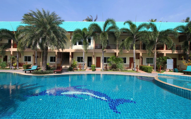The Green Beach Resort