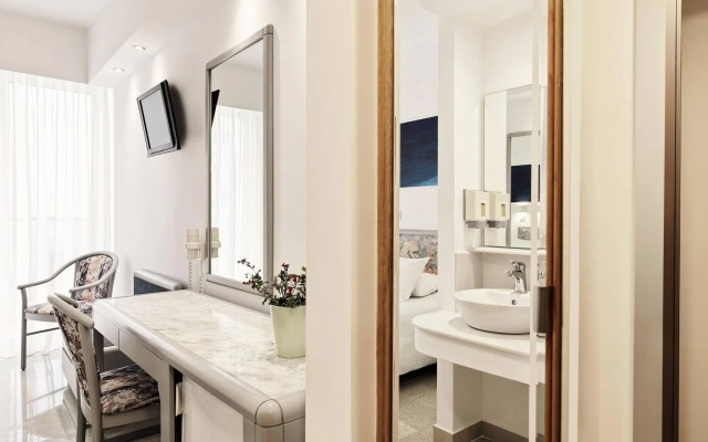 Esperia City Hotel