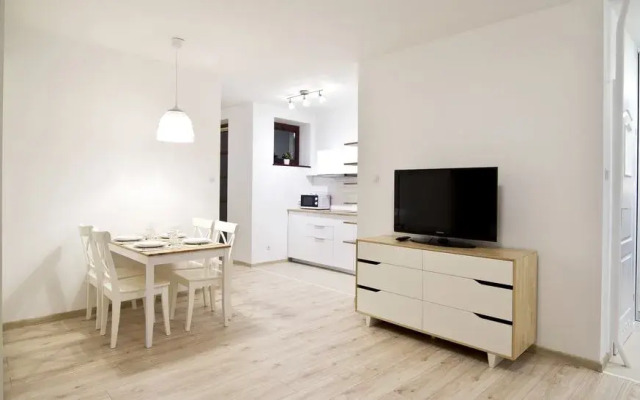 Goodnight Warsaw Apartments Sapiezynska 8