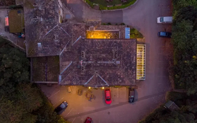 Steeton Hall Hotel
