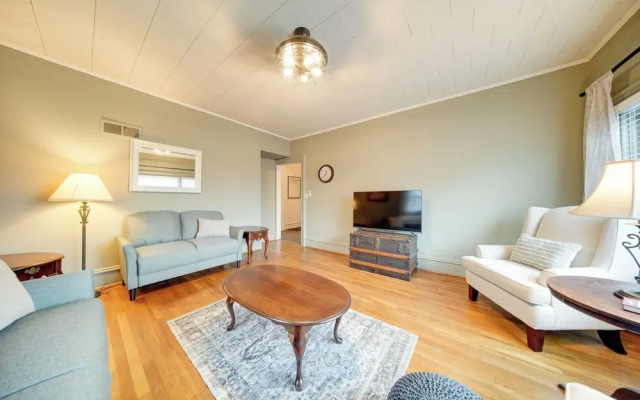 Central Meadville Apartment - Walk to Downtown!