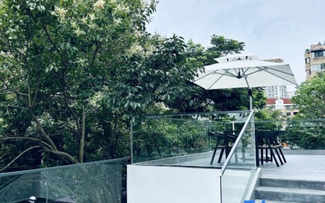 Homeinn Plus Hotel (Shanghai Pudong New International Expo Center Huamu Road Subway station) – Outside – Shanghai