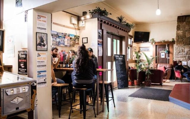 The Pickled Frog - Hostel
