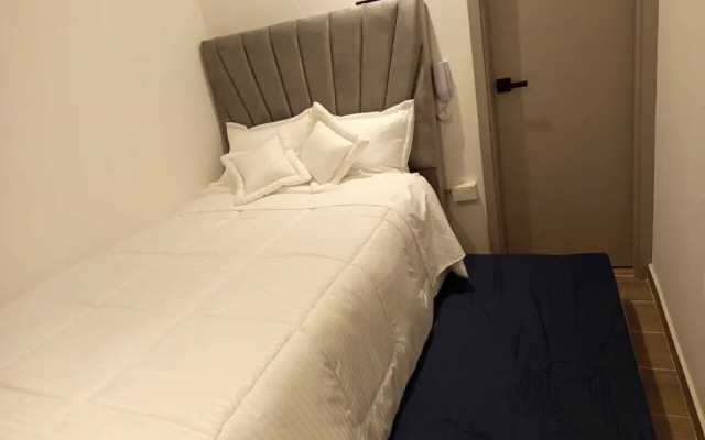 Hotel Saron