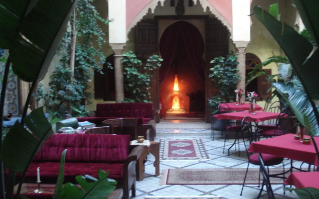Riad Marlinea